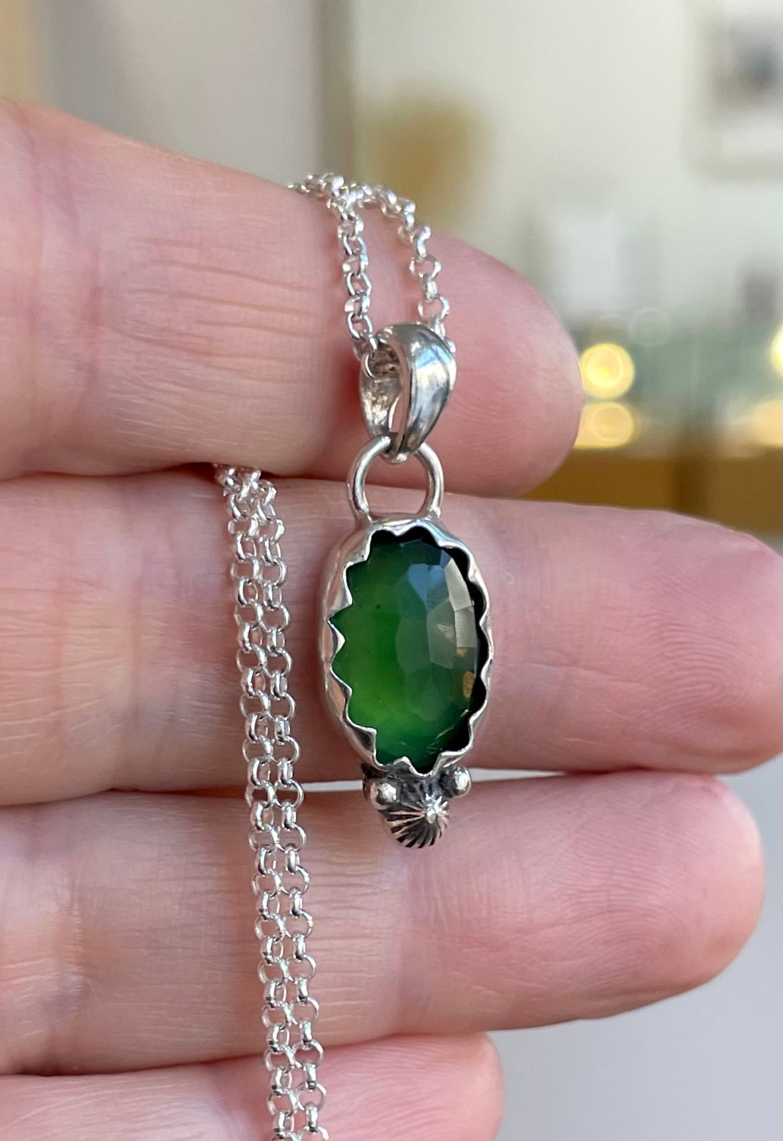 Pendentif en argent sterling et pierre Serpentine